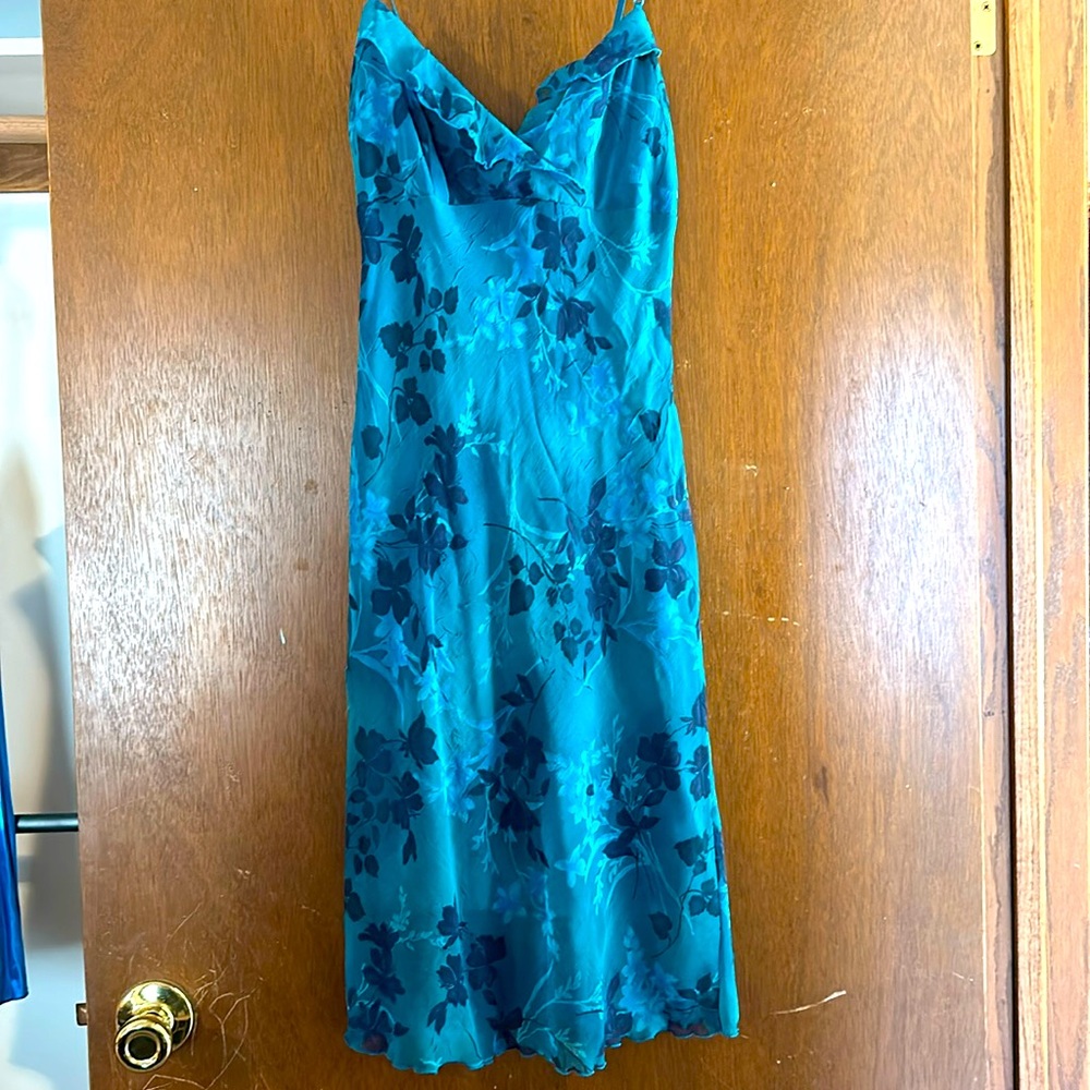 Vintage City Triangles Floral Ruffle Dress